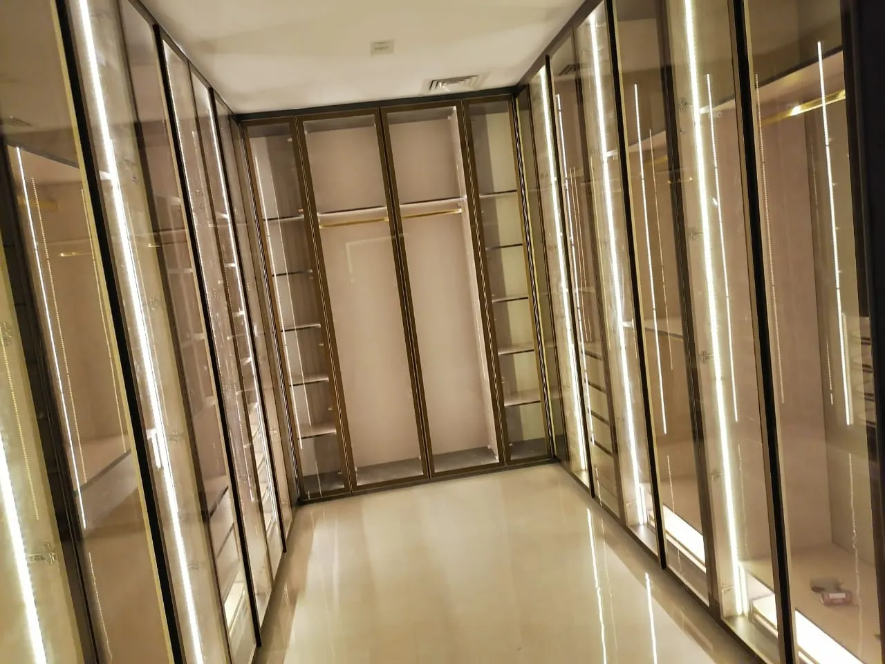 غرف نوم تفصيل 